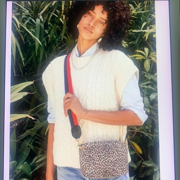 Clare. V Midi Sac Leopard Print Leather Crossbody Bag - Picture 12 of 17